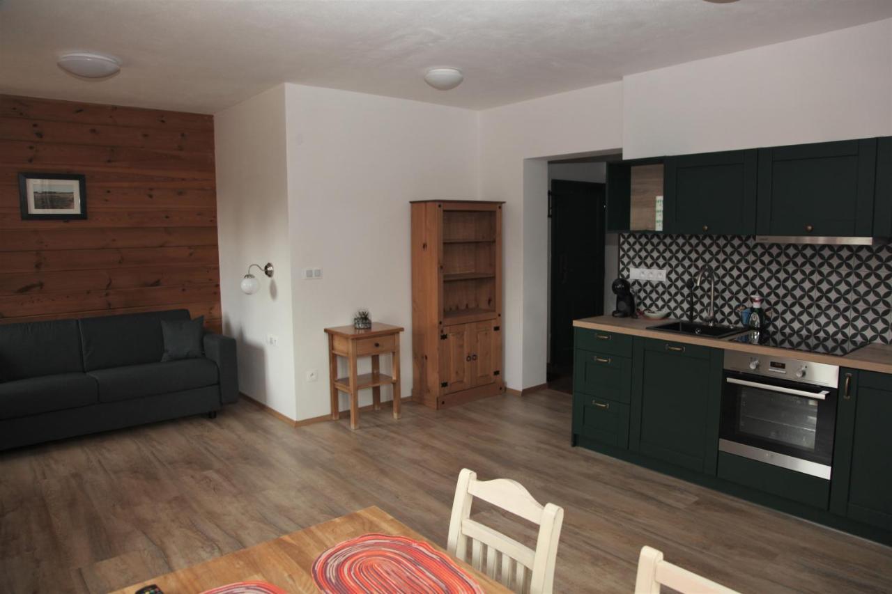 Aparthotel Madr Modrava Exteriör bild